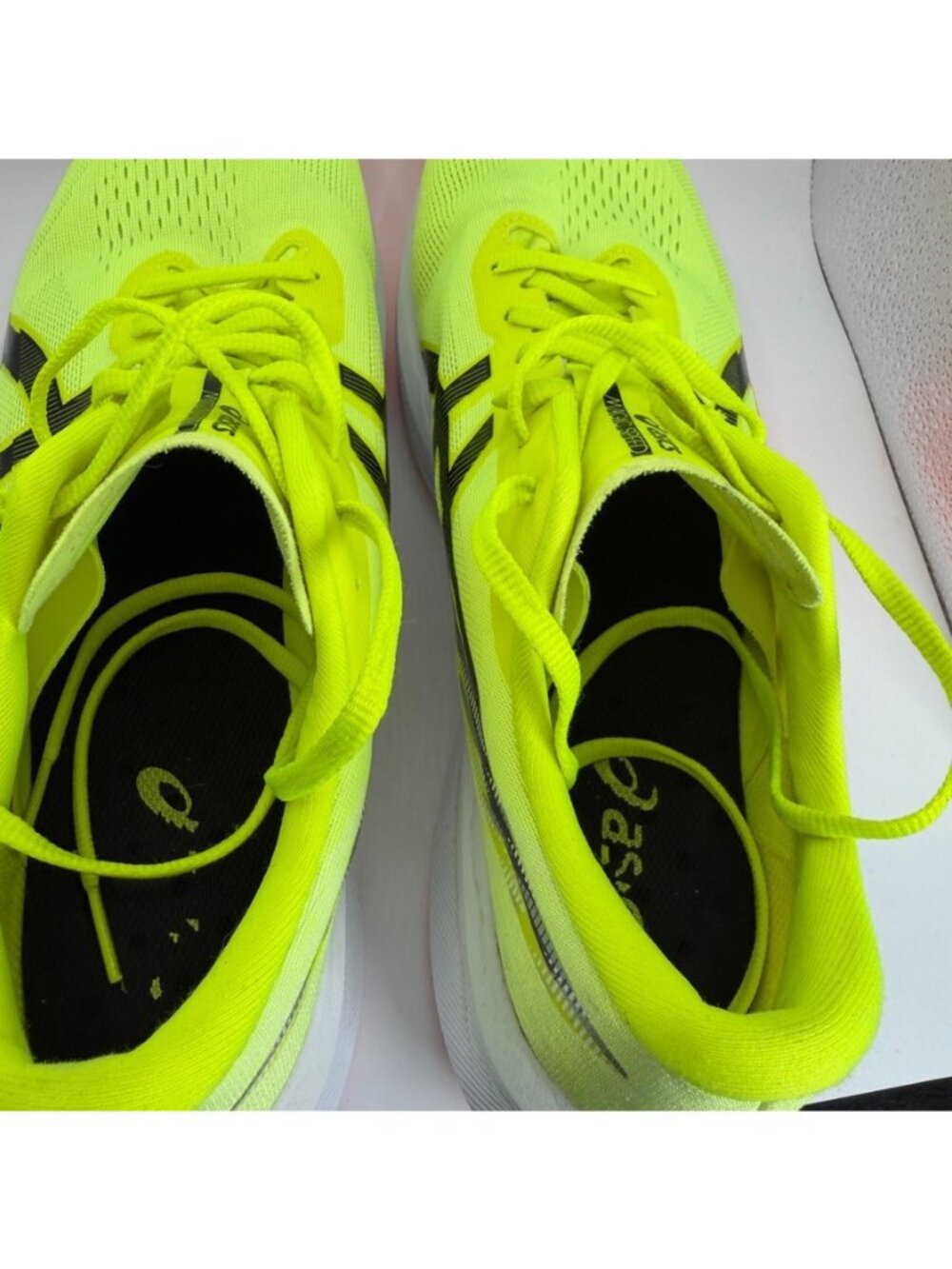 ASICS Magic Speed 4 Shoes Mens Size 13 Vibrant Yellow Running Trainer Gym - Picture 9 of 12